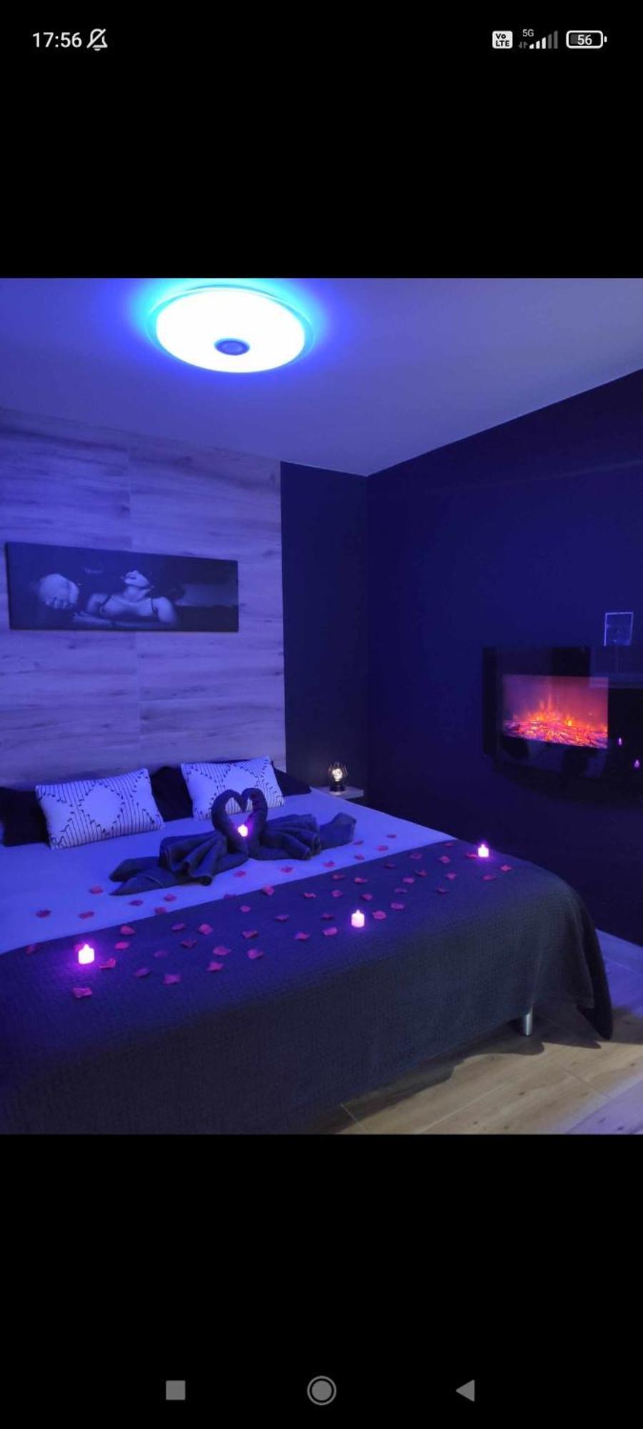 Loft Sauna Jacuzzi Ospariegeois ラヴラネ エクステリア 写真